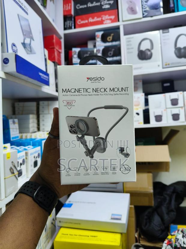 Magnetic Neck Mount - main view