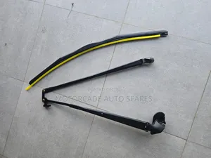Toyota Vitz/Ractis Wiper Arm Complete With Blade