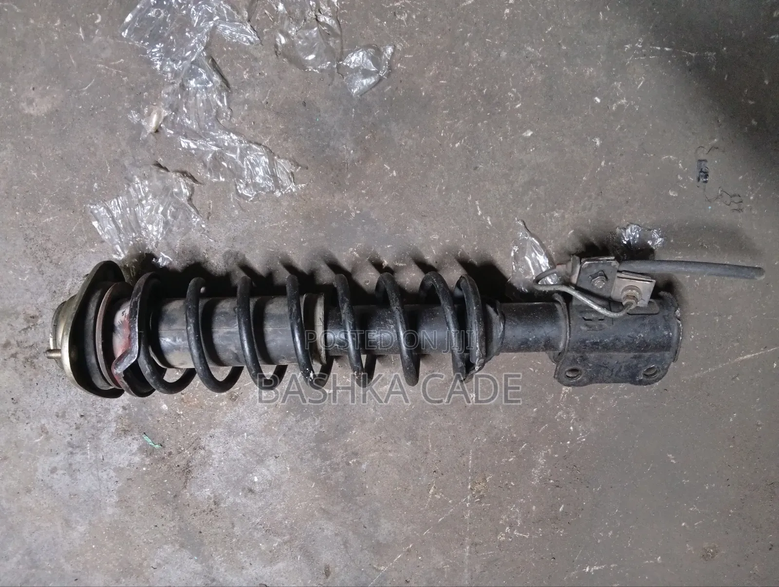 Shock Mitsubishi Mini Pajero