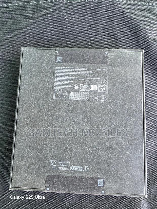 New Samsung Galaxy Z Fold7 512 GB Blue - thumbnail 3