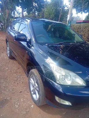 Toyota Harrier 2.4 2010 Black