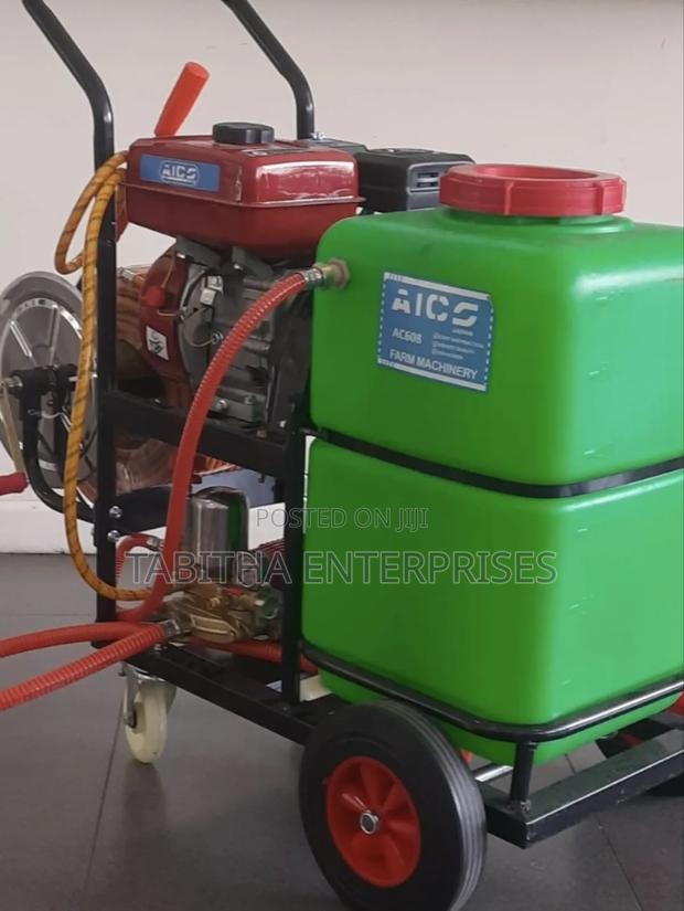 *Petrol Engine* Trolley Sprayer Tank Capacity *60 Litres*