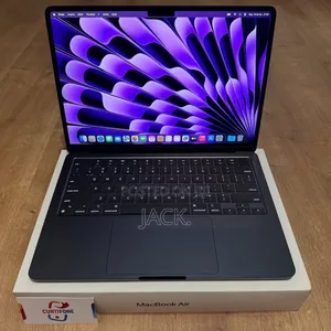 Laptop Apple MacBook Air 2024 M3 13-inch 16GB Apple M3 SSD 256GB