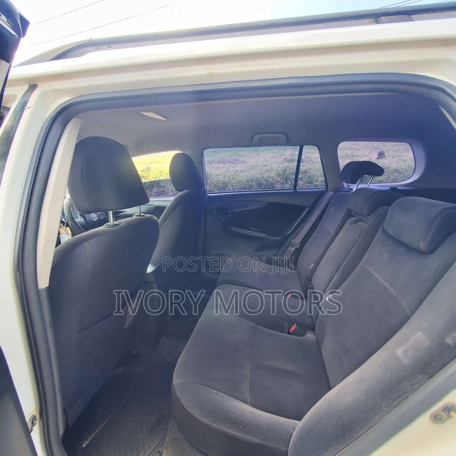 Toyota Corolla Fielder 2009 White