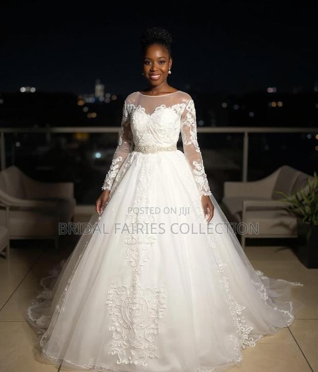 Wedding Dress - thumbnail 7
