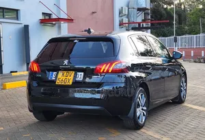 Peugeot 308 2018 Blue