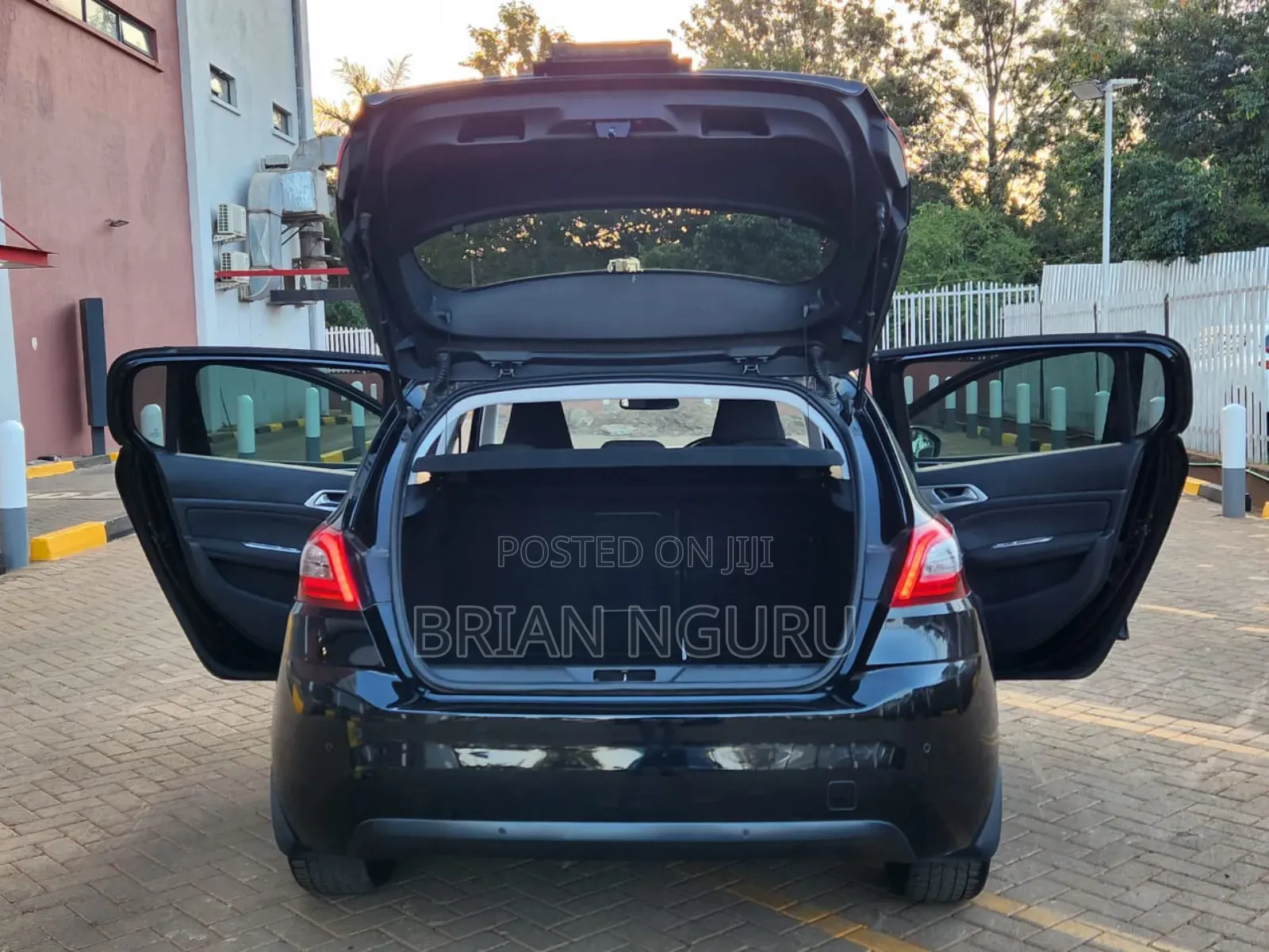 Peugeot 308 2018 Blue