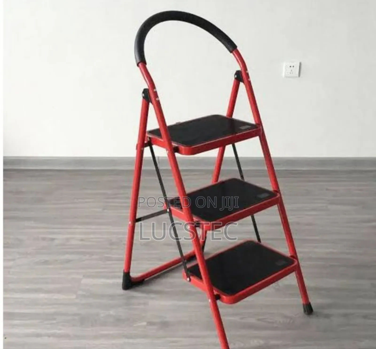 3 Steps Ladder