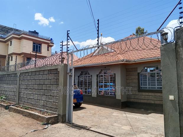 3bdrm Bungalow in Near Rurie Primary, Kimbo for rent