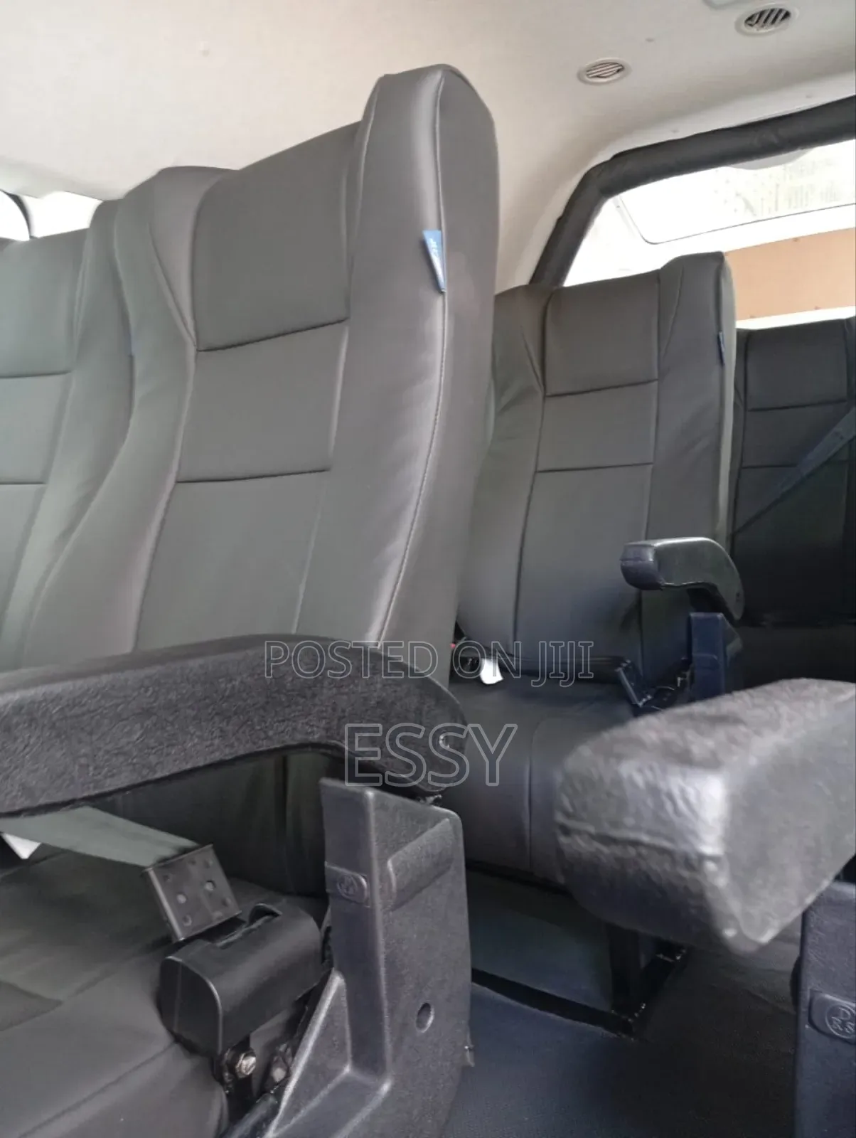 Executive Hiace Seats With Moulded Foam