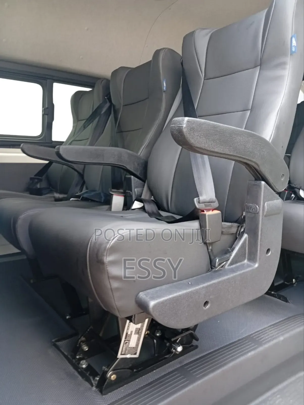 Executive Hiace Seats With Moulded Foam
