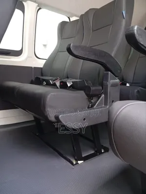 Executive Hiace Seats With Moulded Foam