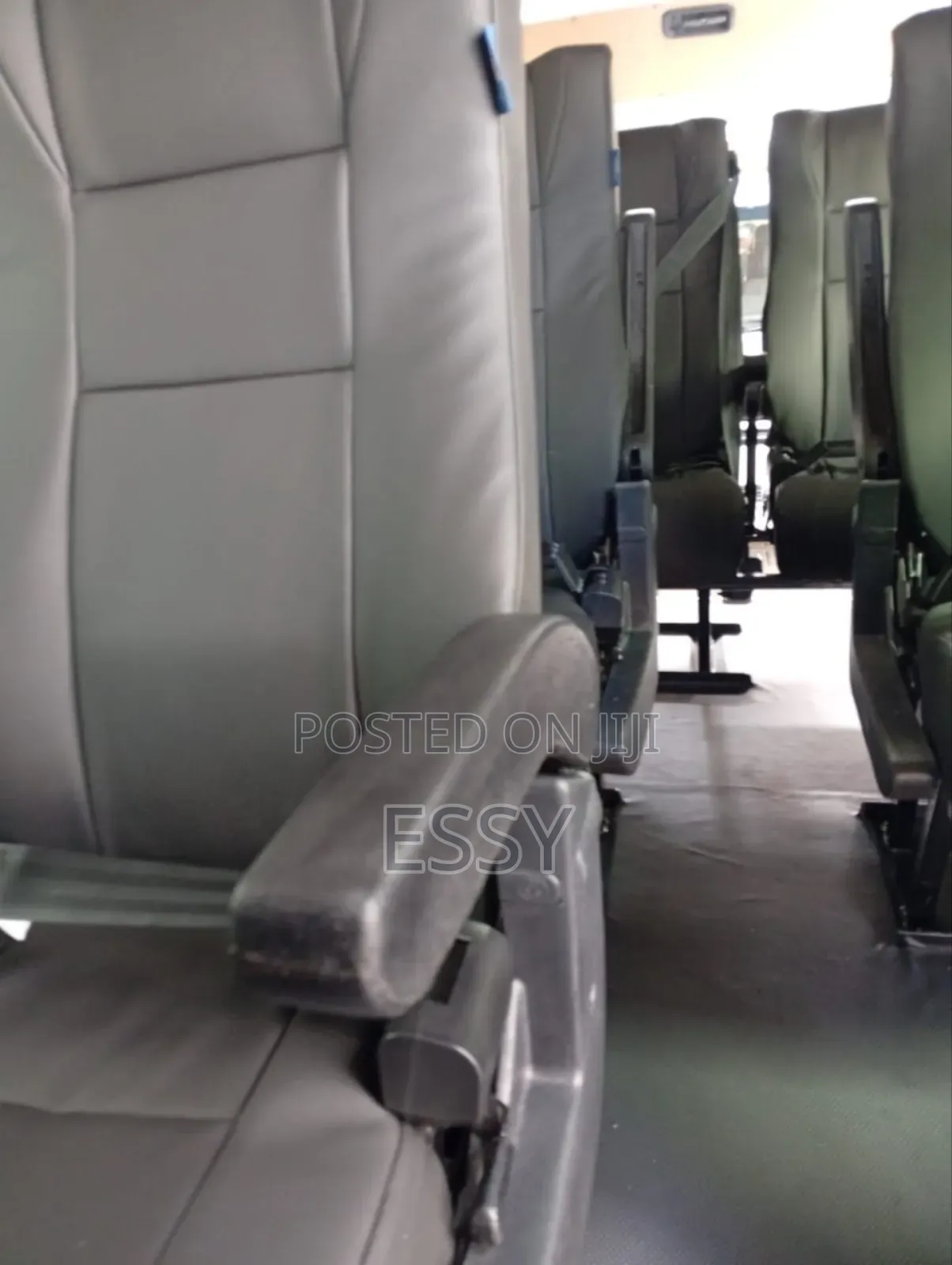 Executive Hiace Seats With Moulded Foam