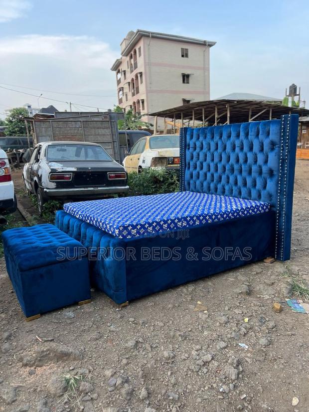 5x6 Luxurious Blue Tufted Bed Set