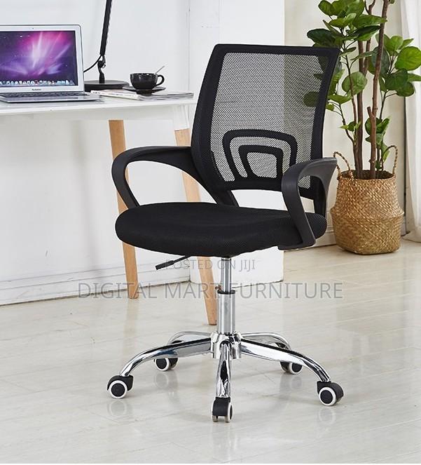 Black Mesh Chair With Reinforced Base