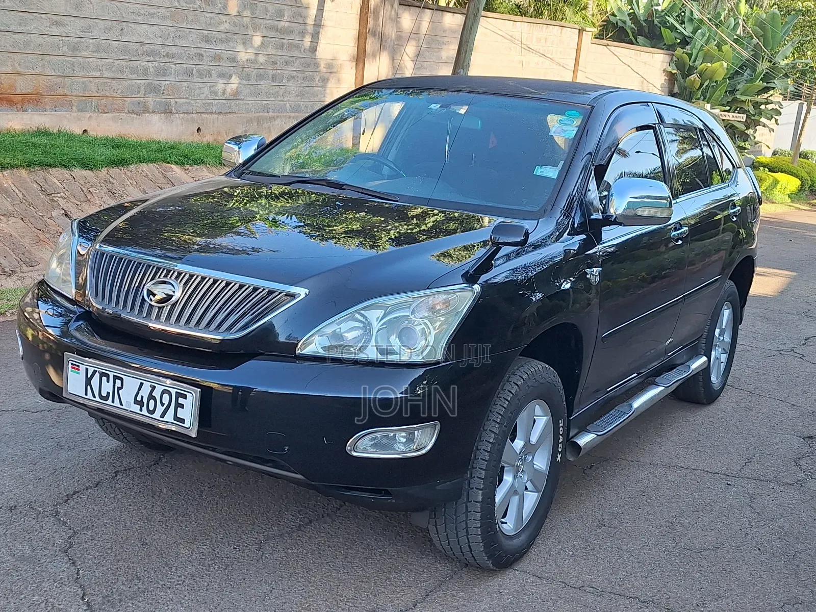 Toyota Harrier 2.4 2011 Black