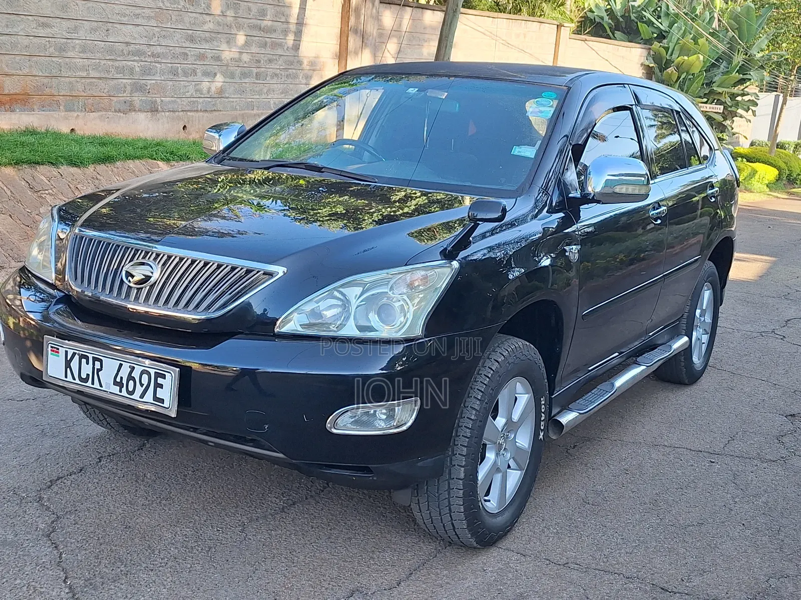 Toyota Harrier 2.4 2011 Black