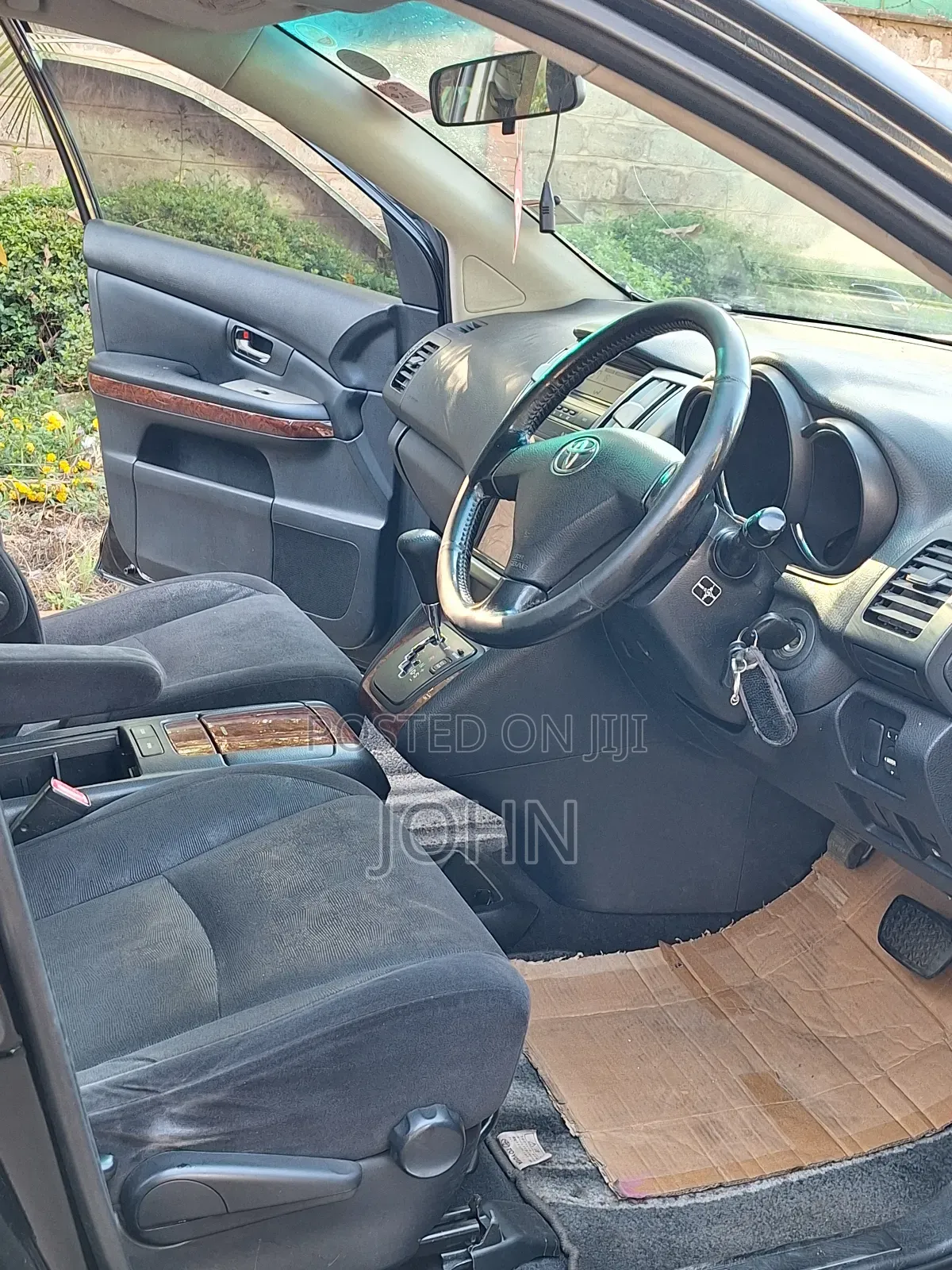Toyota Harrier 2.4 2011 Black
