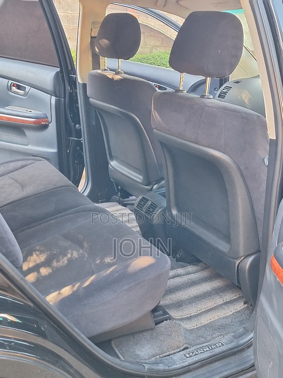 Toyota Harrier 2.4 2011 Black