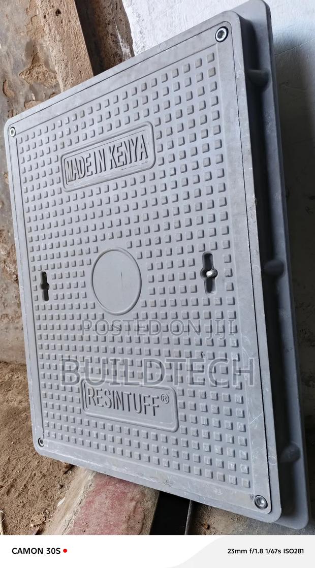 Locable Manhole Cover 450×600 Reinforced Fibre