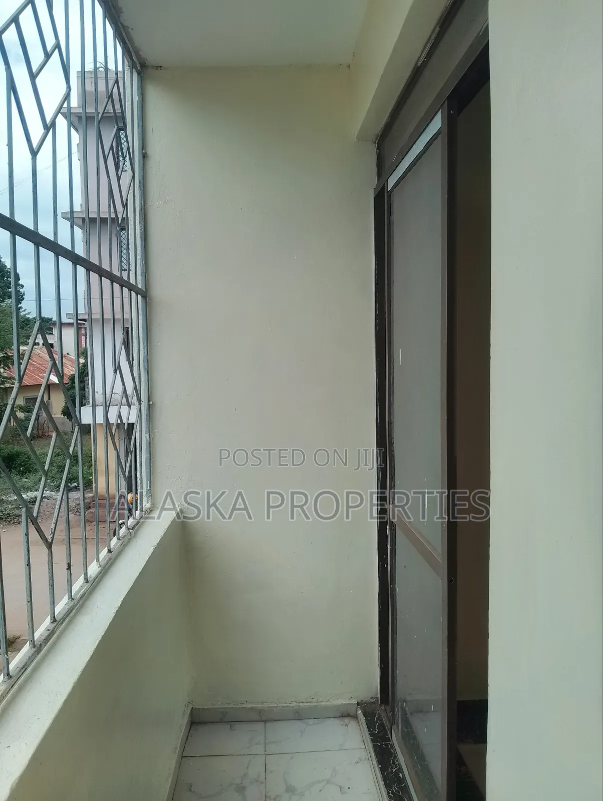 1bdrm Apartment in Beach Road Maweni, Nyali for rent