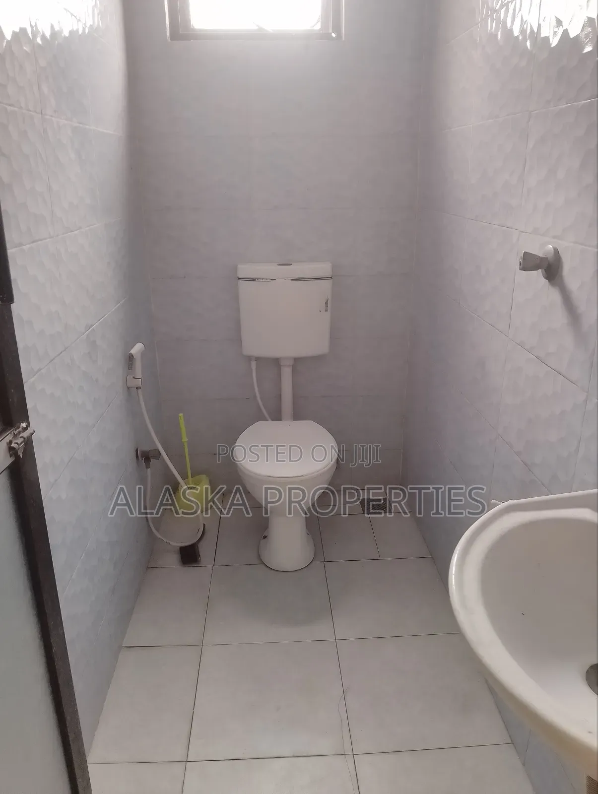 1bdrm Apartment in Beach Road Maweni, Nyali for rent