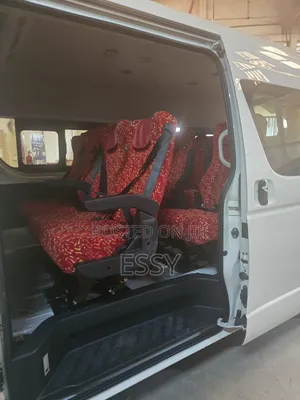 16 Seater Hiace Shuttle Seats