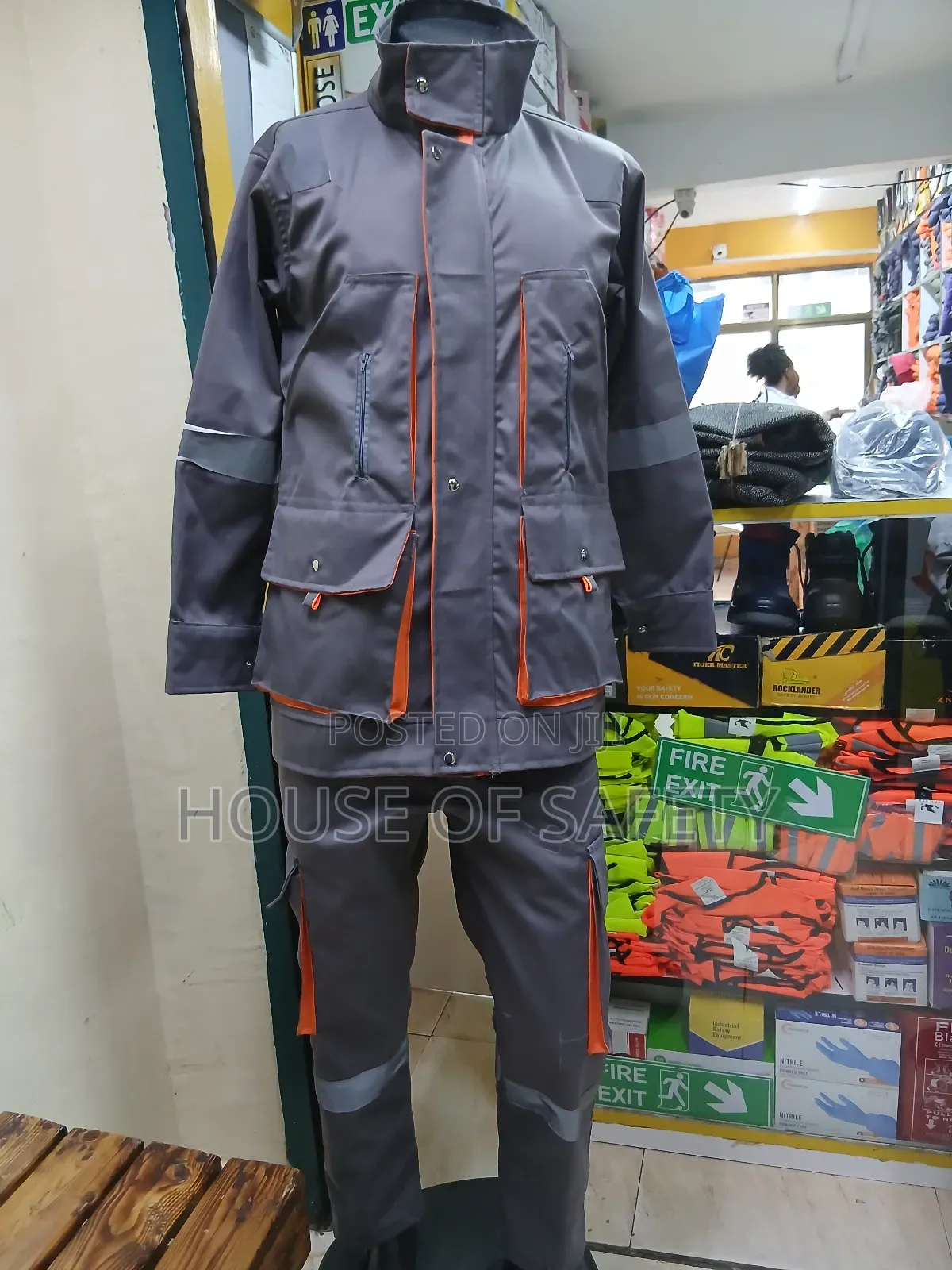 Superior Insulation Engineer Suit at Night and at Day