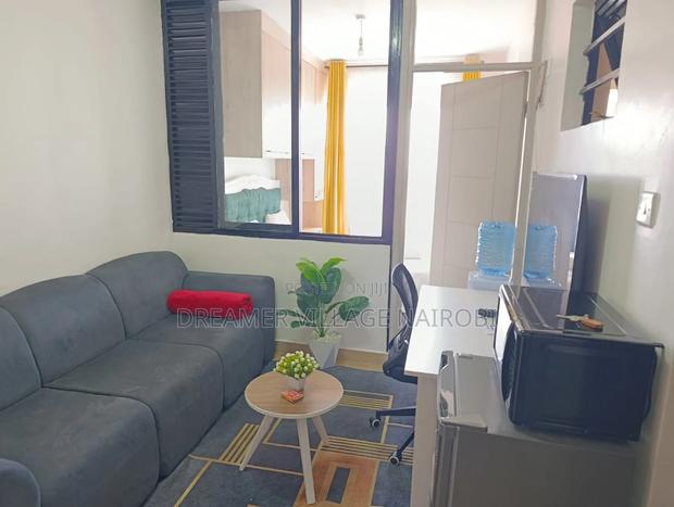 Studio Airbnb Unit in Kinoo - thumbnail 2