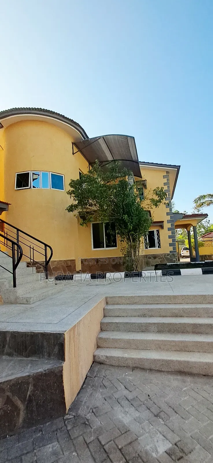 8bdrm Mansion in Nyali for rent
