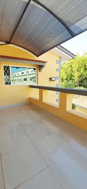 8bdrm Mansion in Nyali for rent