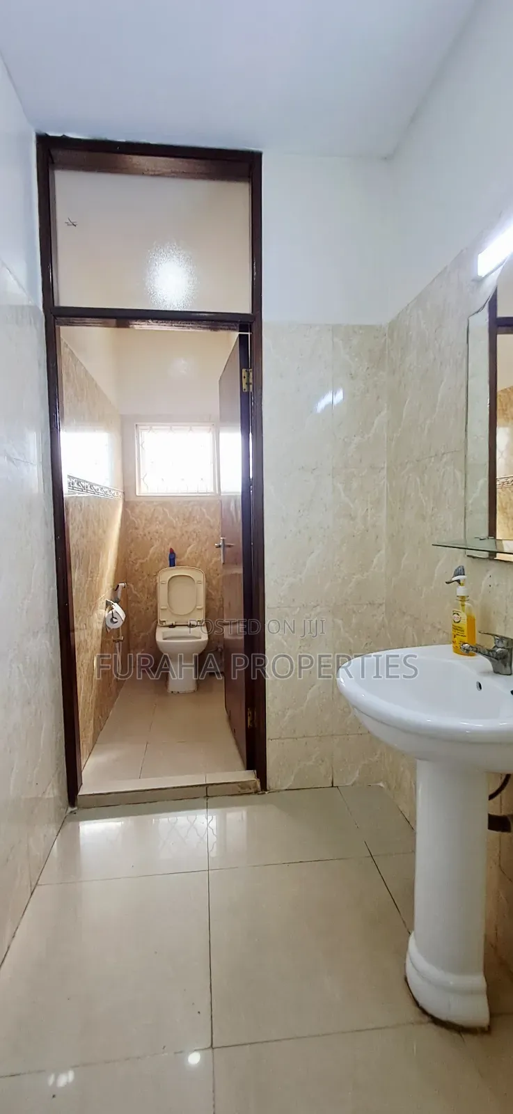 8bdrm Mansion in Nyali for rent
