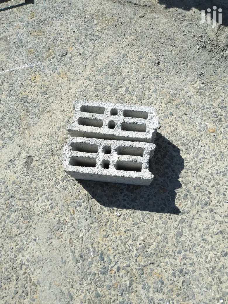 Modtec Brand: Holow Blocks