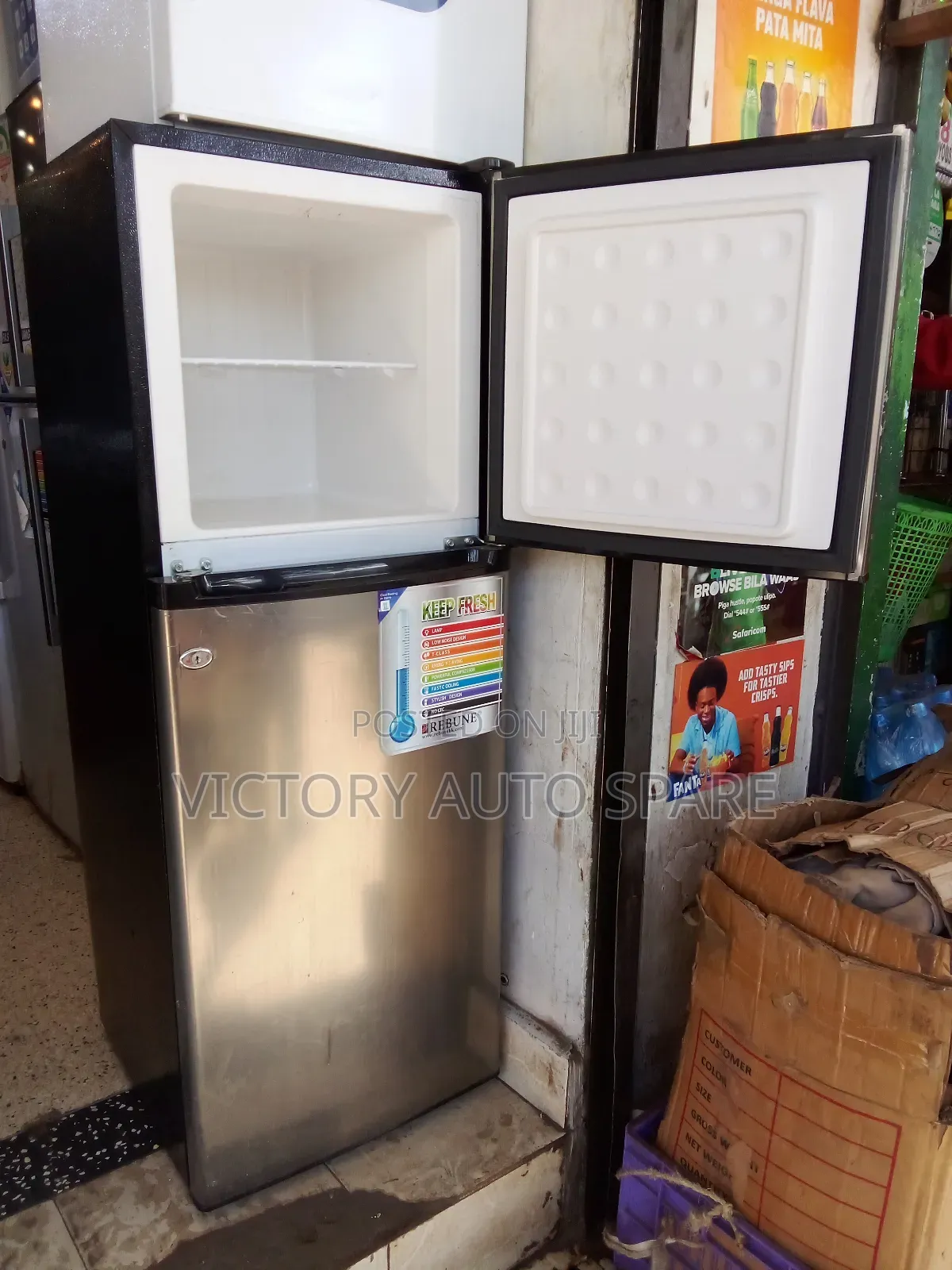 Rebune Top Freezer Refrigerator