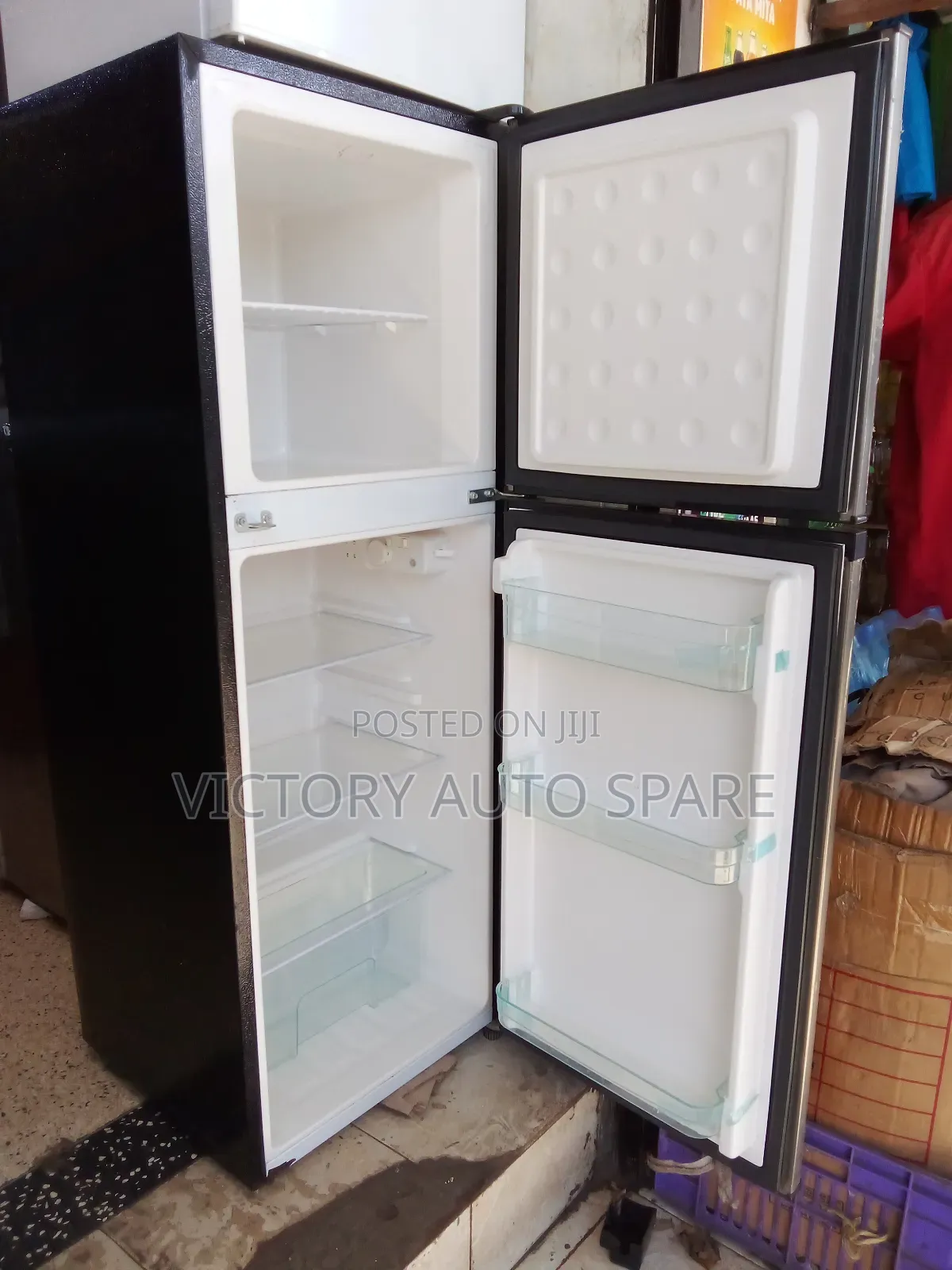 Rebune Top Freezer Refrigerator