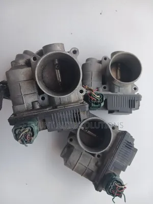Throttle Body Nissan B15