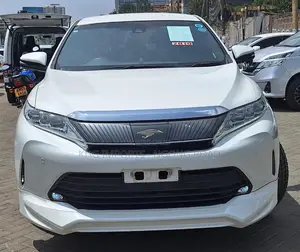 Toyota Harrier 2019 White