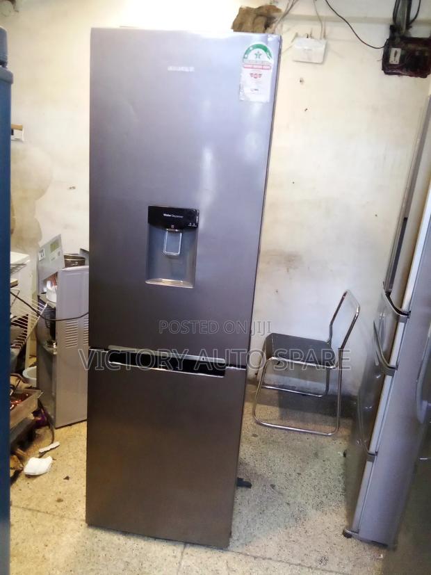 Samsung Fridge - thumbnail 2