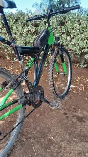 Ex-Uk Mountain Bike Double Suspension