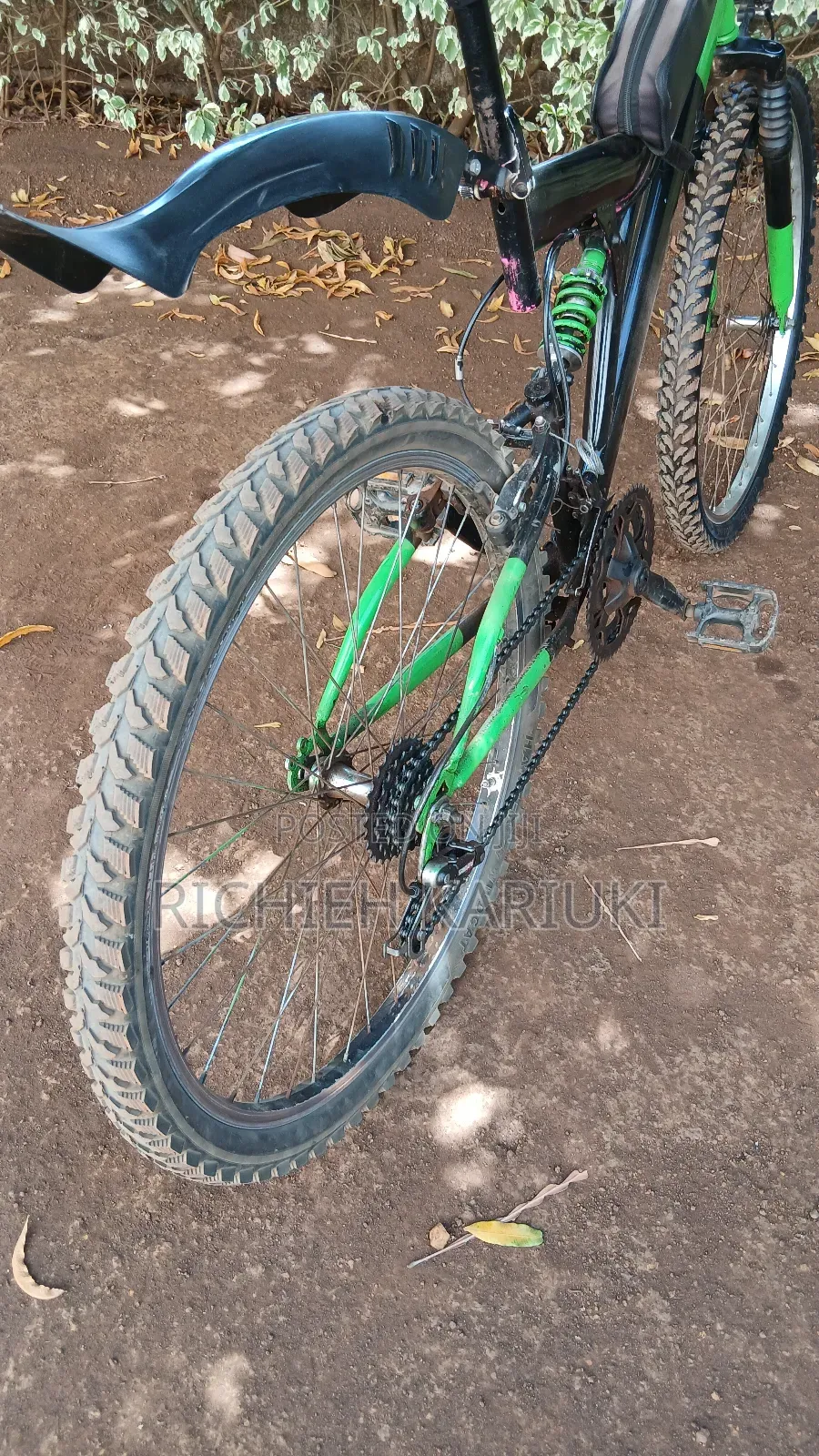 Ex-Uk Mountain Bike Double Suspension