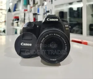 Canon Eos 80d DSLR Camera With 18-55mm Lens(Very Clean as New)
