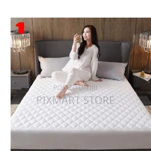 Premium 5×6 Waterproof Mattress Protector – Breathable, Hypoallergenic - thumbnail 2