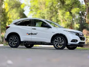 Honda Vezel 2019 White
