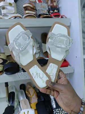 Women's Flat Slide Sandals With an Embellished Buckle Size 37-41