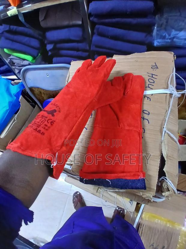 Leather Gloves to Keep Hands Warm - thumbnail 2