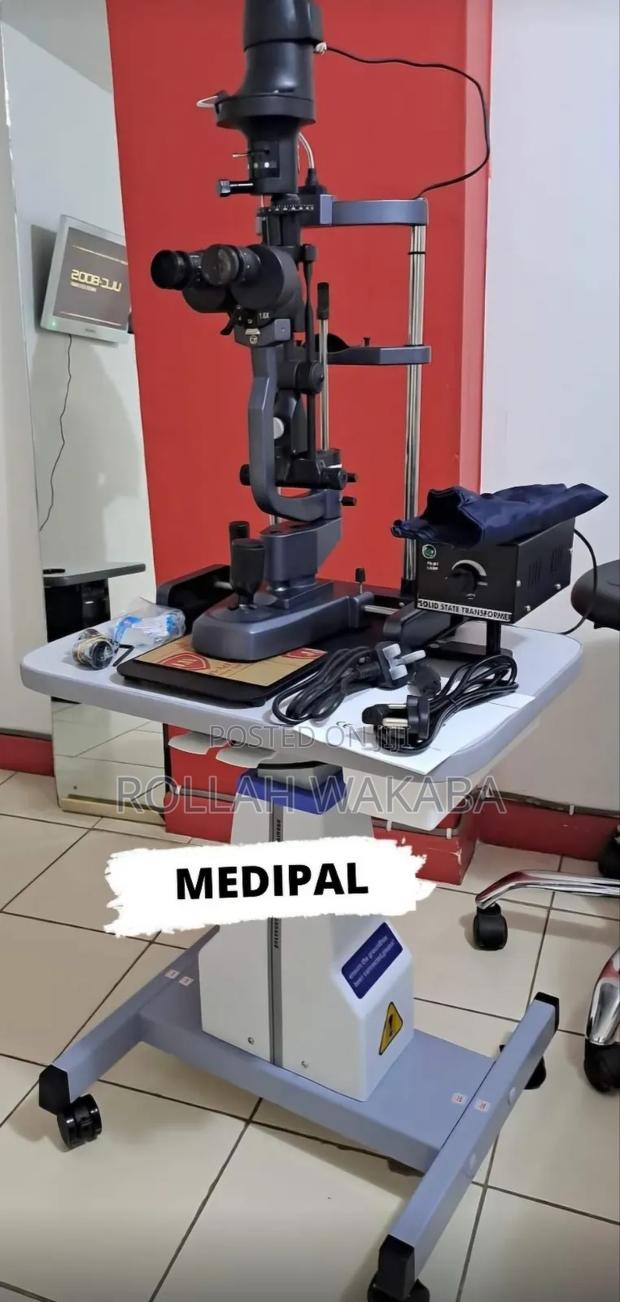 2 Steps Slit Lamp With Stand - main view