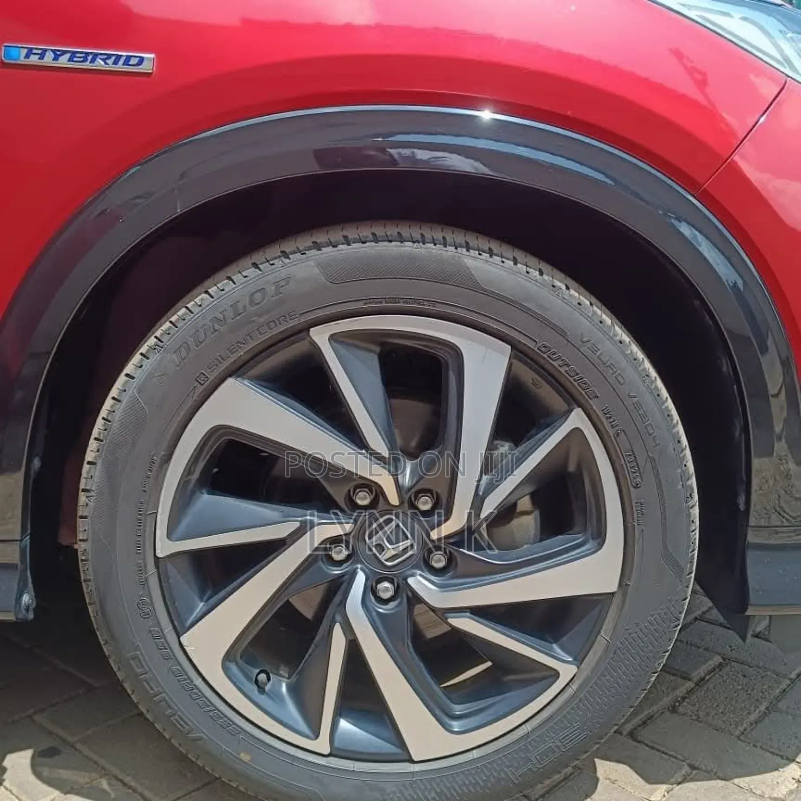 Honda Vezel 1.5 Hybrid 2WD 2018 Red