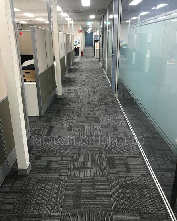 Carpet Tiles – Versatile Interior Flooring - main view