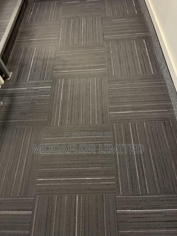 Carpet Tiles – Versatile Interior Flooring - thumbnail 2