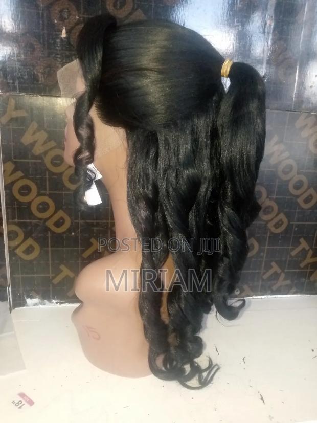 Frontal Semi Human Wig - thumbnail 3